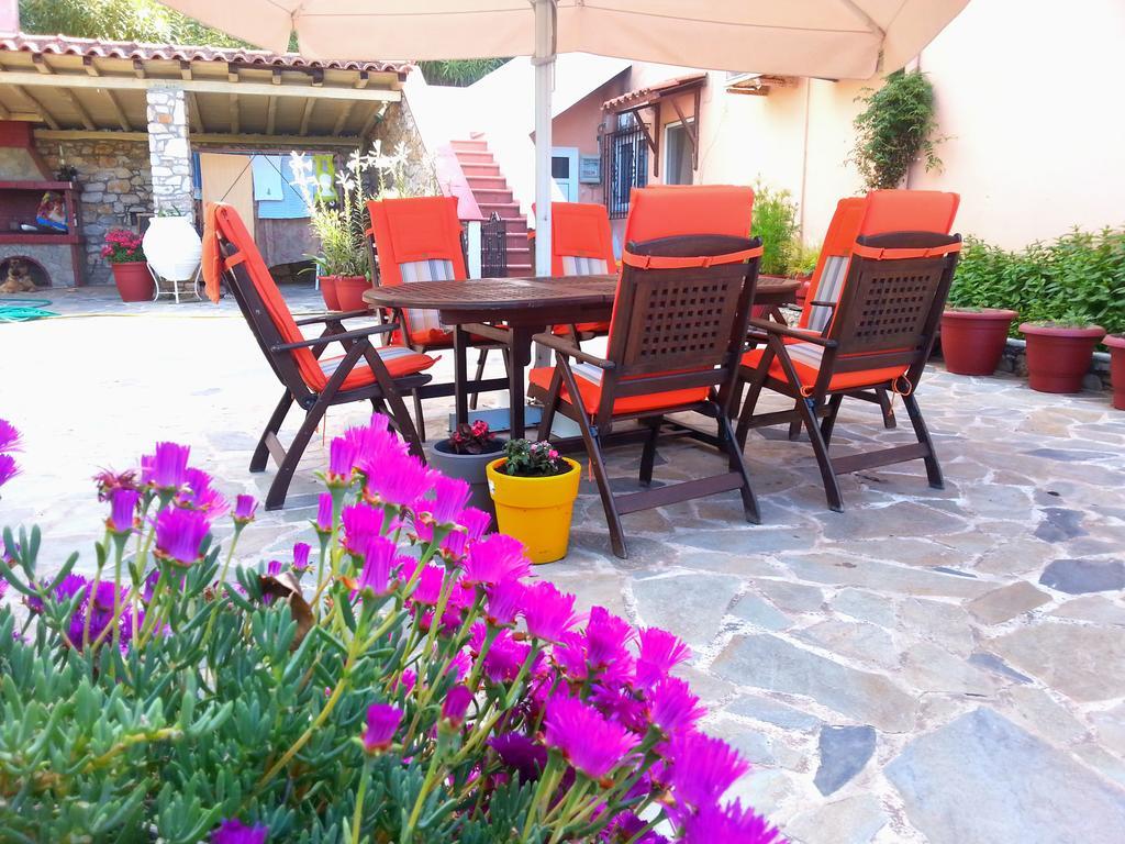 Tzaneria Apartments Skiathos 卡纳皮特萨 外观 照片